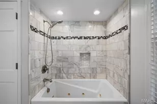 1855 Ironstone Rd, Des Peres, MO 63131 - Photo 33