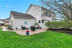 205 Harbour Pointe Dr, Wildwood, MO 63040 - Photo 43