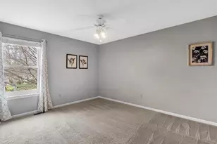 205 Harbour Pointe Dr, Wildwood, MO 63040 - Photo 29