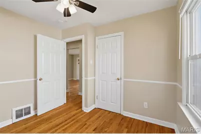 10821 Saint Xavier Lane, Saint Ann, MO 63074 - Photo 15