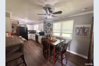 318 S Breckenridge Avenue, Palmyra, MO 63461 - Photo 5