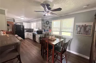 318 S Breckenridge Ave, Palmyra, MO 63461 - Photo 5