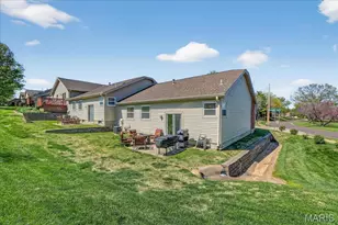 12900 Springdale Village Dr, Saint Louis, MO 63146 - Photo 33