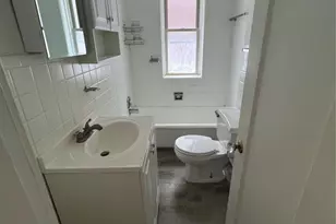 1404 Woodland Dr, Richmond Heights, MO 63117 - Photo 5