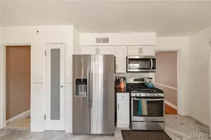 7328 Ravinia Dr, Pasadena Hills, MO 63121 - Photo 21