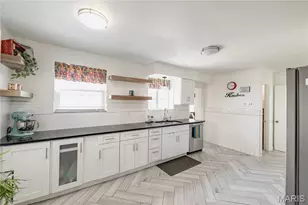 7328 Ravinia Dr, Pasadena Hills, MO 63121 - Photo 19