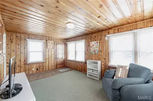 7328 Ravinia Dr, Pasadena Hills, MO 63121 - Photo 13