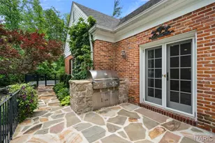 33 Gouvenor Ln, Ladue, MO 63124 - Photo 47