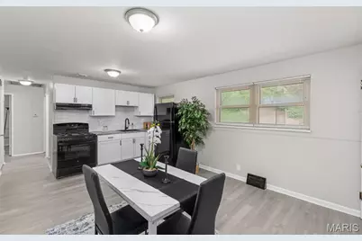 1631 Chesley Drive, Dellwood, MO 63136 - Photo 17