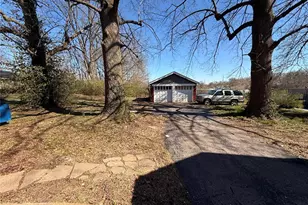 8312 Carl Ave, Jennings, MO 63136 - Photo 7