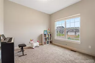 207 Still Creek Dr, Lake Saint Louis, MO 63367 - Photo 9