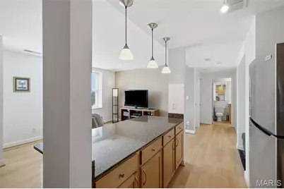 5330 Pershing Avenue #805, Saint Louis, MO 63112 - Photo 5