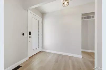 3025 Chadwick Drive, Florissant, MO 63033 - Photo 3