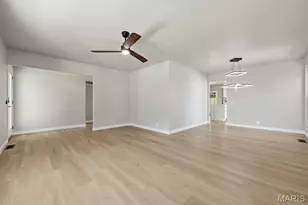 3025 Chadwick Dr, Florissant, MO 63033 - Photo 5