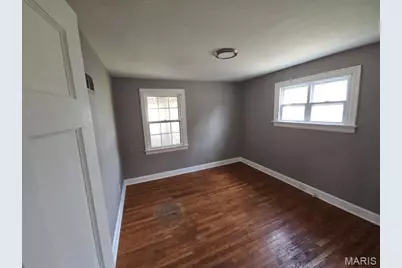 8917 Lucerne Court, Saint Louis, MO 63136 - Photo 5