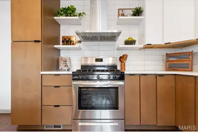 5578 Lindenwood Avenue, Saint Louis, MO 63109 - Photo 13