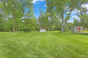 10448 Gregory Ct, Saint Louis, MO 63128 - Photo 51