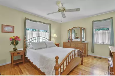 10448 Gregory Court, Saint Louis, MO 63128 - Photo 27