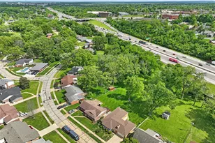 10448 Gregory Ct, Saint Louis, MO 63128 - Photo 57