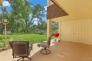 10448 Gregory Ct, Saint Louis, MO 63128 - Photo 47