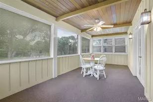 10448 Gregory Ct, Saint Louis, MO 63128 - Photo 25