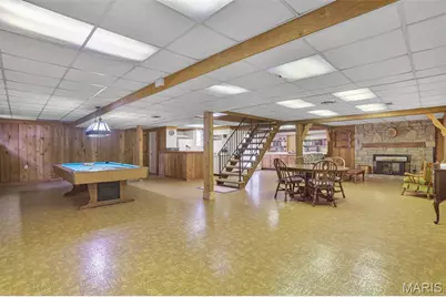 10448 Gregory Court, Saint Louis, MO 63128 - Photo 5