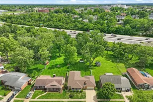 10448 Gregory Ct, Saint Louis, MO 63128 - Photo 53