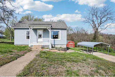 700 Lovett Street, De Soto, MO 63020 - Photo 1