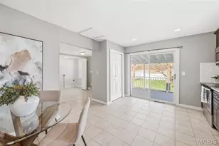 609 S 4th St, Saint Charles, MO 63301 - Photo 11