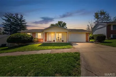 5360 Glencullen Way, Saint Louis, MO 63128 - Photo 1