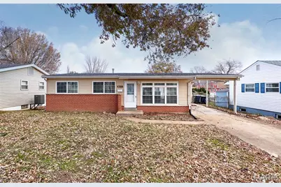 855 Daniel Boone Drive, Florissant, MO 63031 - Photo 1