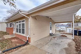 855 Daniel Boone Dr, Florissant, MO 63031 - Photo 5