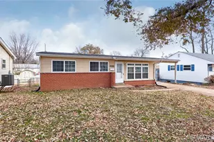 855 Daniel Boone Dr, Florissant, MO 63031 - Photo 3