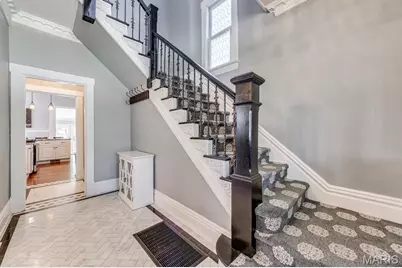 732 Clark Avenue, Webster Groves, MO 63119 - Photo 9