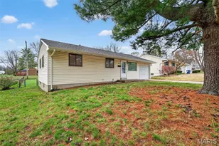 880 Tyson Dr, Florissant, MO 63031 - Photo 5