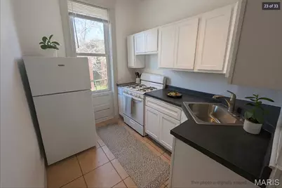 3648 Shenandoah Avenue, Saint Louis, MO 63110 - Photo 3