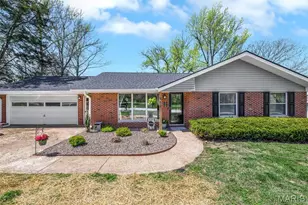 12 Lakewood Dr, Hillsboro, MO 63050 - Photo 1