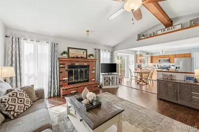 514 Pioneer Drive, Saint Peters, MO 63376 - Photo 7