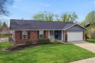 514 Pioneer Dr, Saint Peters, MO 63376 - Photo 1