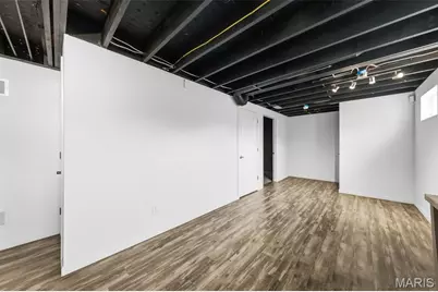 5607 Dantonaire Place, Saint Louis, MO 63128 - Photo 35