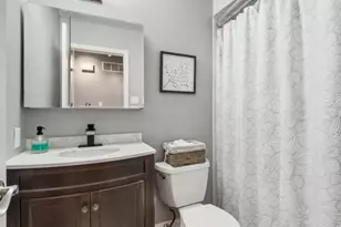5607 Dantonaire Pl, Saint Louis, MO 63128 - Photo 23