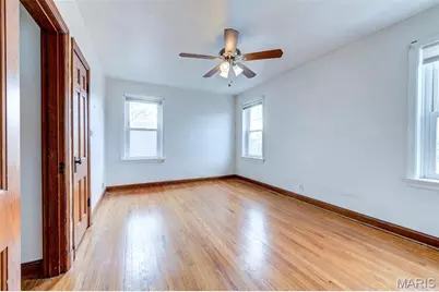 6663 Devonshire Avenue, Saint Louis, MO 63109 - Photo 11