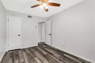 1680 Herault Pl, Saint Louis, MO 63125 - Photo 15