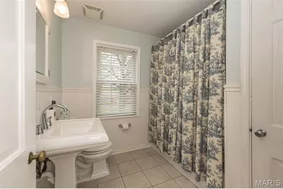 710 Elmtree Lane, Saint Louis, MO 63122 - Photo 31