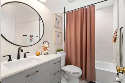 615 Prairiegate Court, Lake Saint Louis, MO 63367 - Photo 15