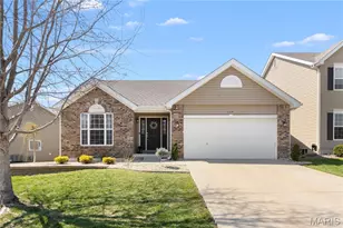 615 Prairiegate Ct, Lake Saint Louis, MO 63367 - Photo 1