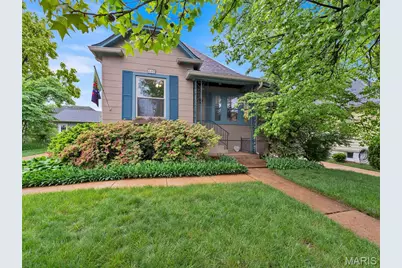 440 E Bradford Avenue, Webster Groves, MO 63119 - Photo 1