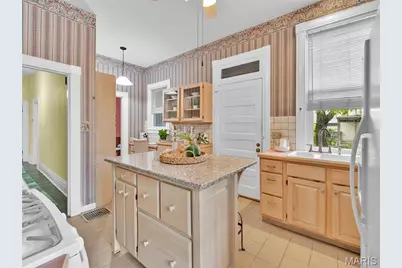 440 E Bradford Avenue, Webster Groves, MO 63119 - Photo 21