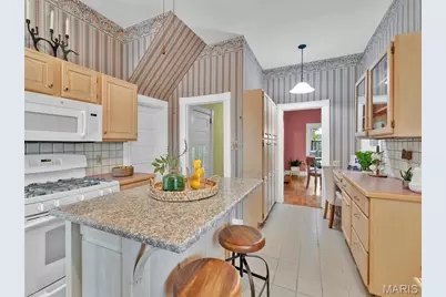 440 E Bradford Avenue, Webster Groves, MO 63119 - Photo 17