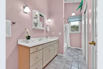 440 E Bradford Avenue, Webster Groves, MO 63119 - Photo 29